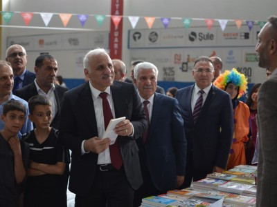 Devran Yiğit Sinanoğlu 5. Çermik Kitap Fuarı'na İştirak Etti